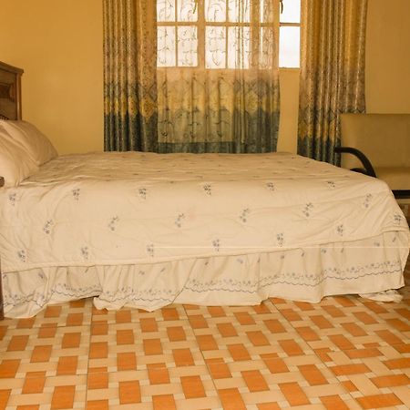 Mates Hotel Ναϊρόμπι Εξωτερικό φωτογραφία